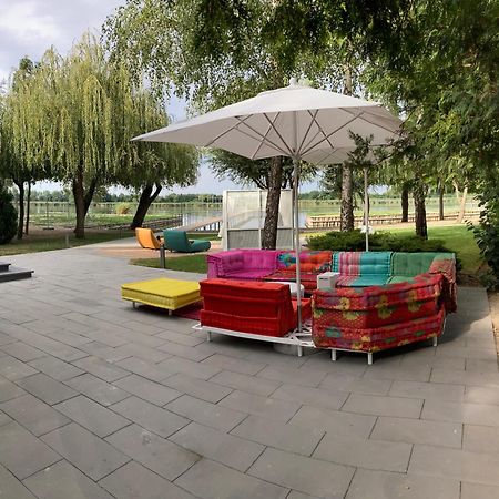 Donautica Hotel & Restaurant Fadd-Dombori Ngoại thất bức ảnh